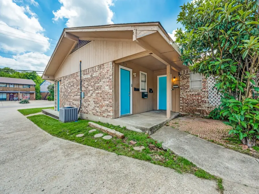 1122 N Center Street N #1122 and 1124, Arlington, TX 76011 - #2