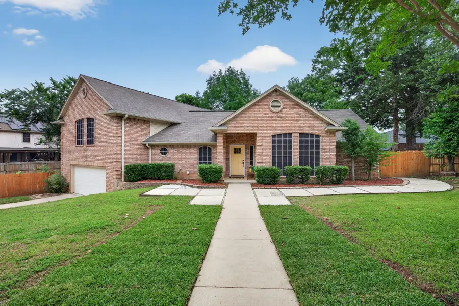 4239 Hearthside Drive, Grapevine, TX 76051 - #2