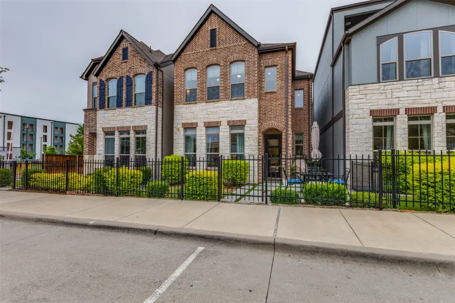 7129 Laurel Ridge, Dallas, TX 75231 - #2