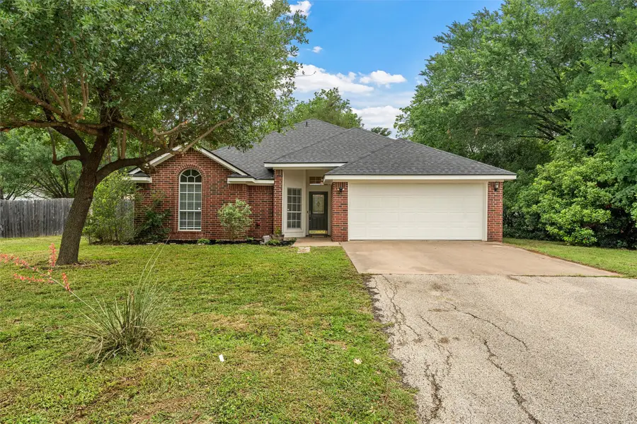 209 W Karnes Drive, Robinson, TX 76706 - #2