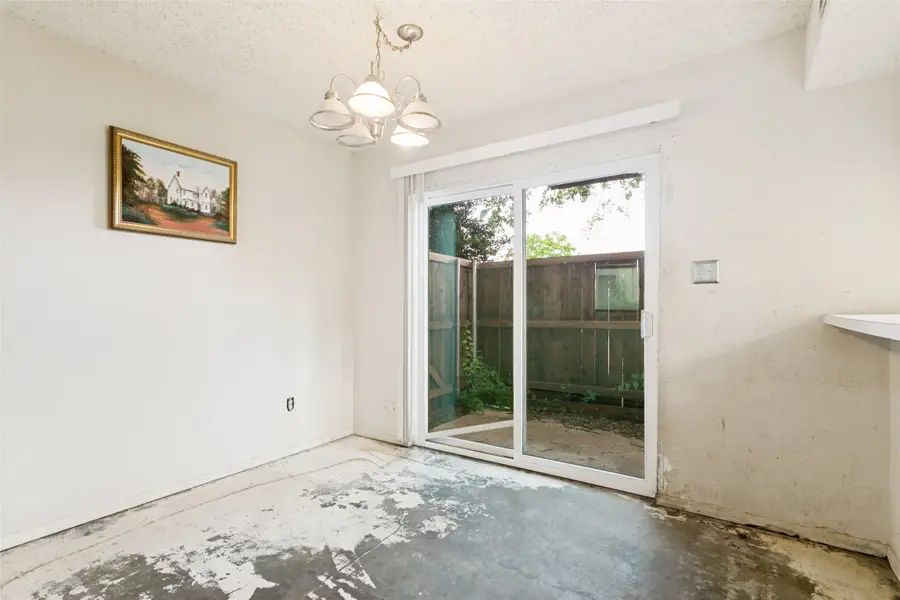 713 Harbour Town Drive #1, Lake Dallas, TX 75065 - #3