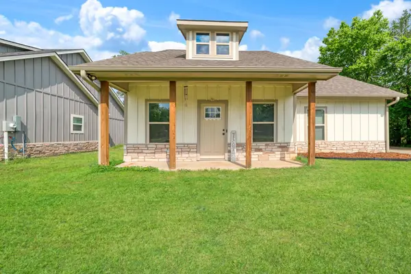 675 High Street, Blossom, TX 75416