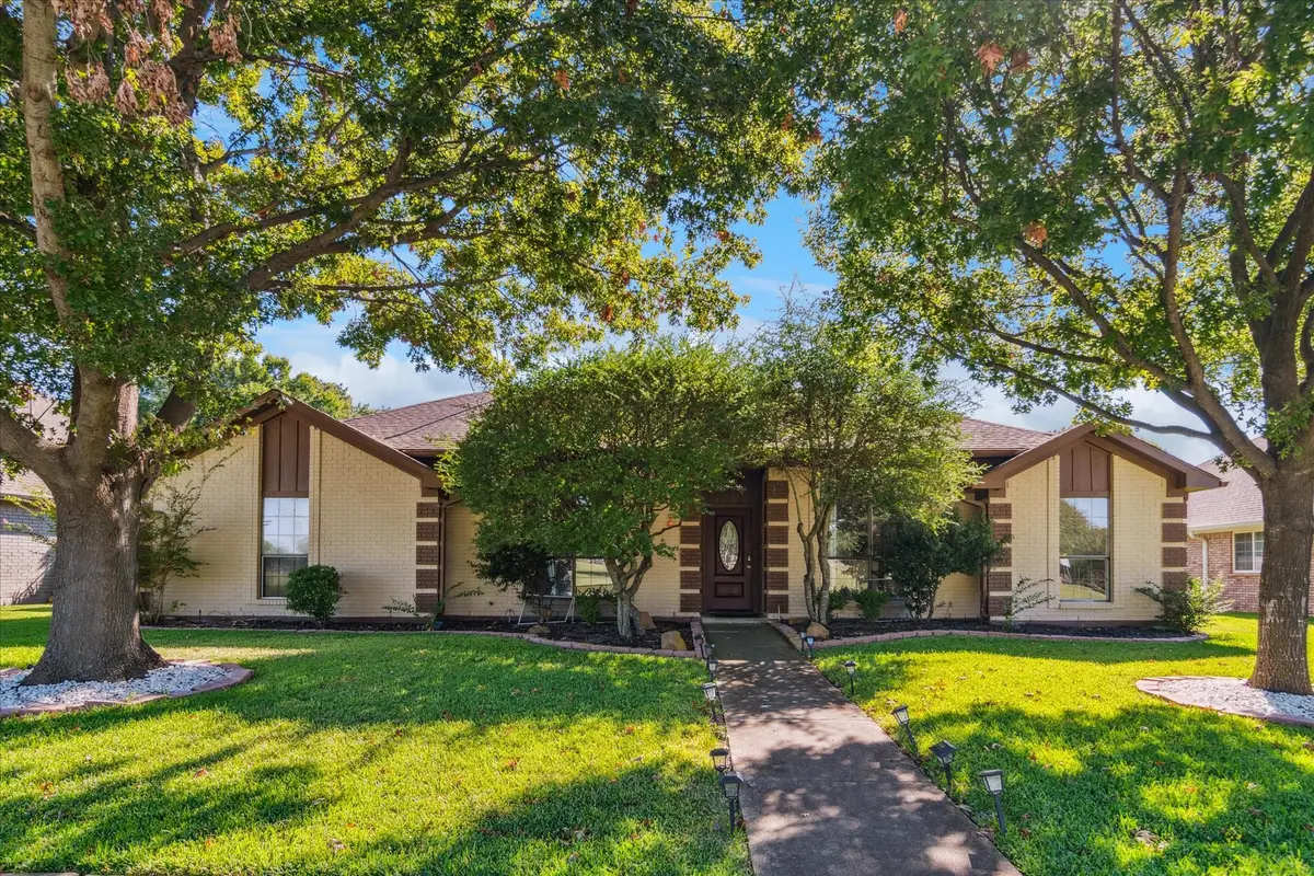 4436 Emerson Drive, Plano, TX 75093 - #1