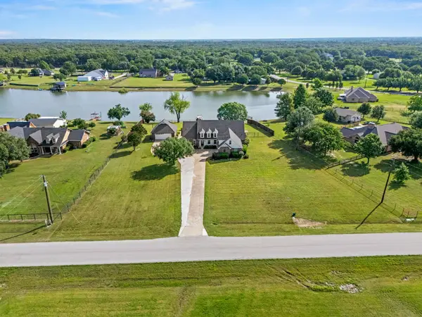 1165 Brent Avenue, Terrell, TX 75160