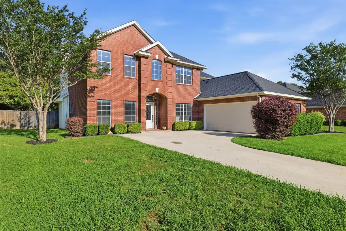 7000 Winthorp Drive, Arlington, TX 76001 - #1