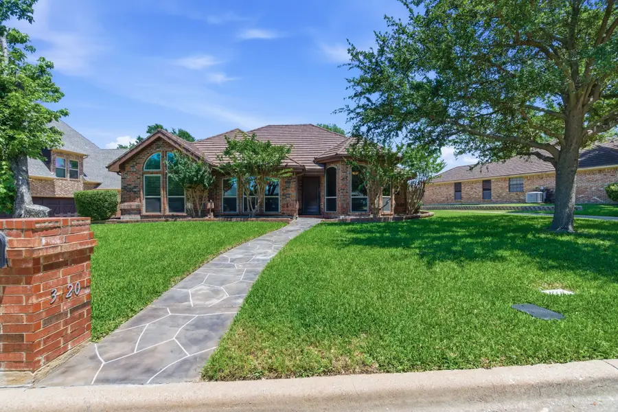 3220 Evan Drive, Hurst, TX 76054 - #3