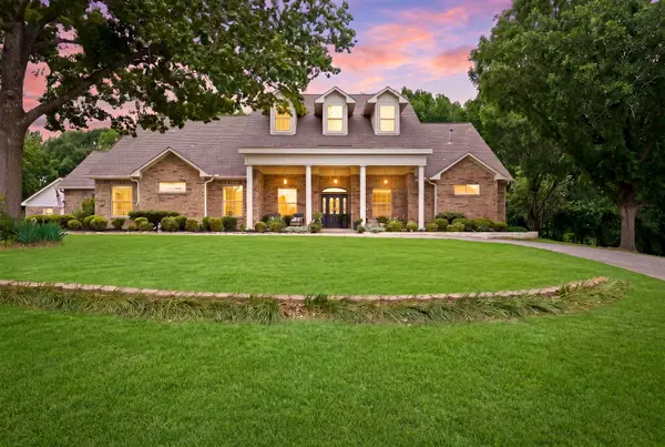 640 Hurricane Creek Circle, Anna, TX 75409