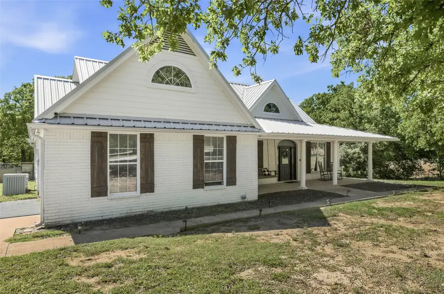 2055 County Road 1370, Alvord, TX 76225 - #3
