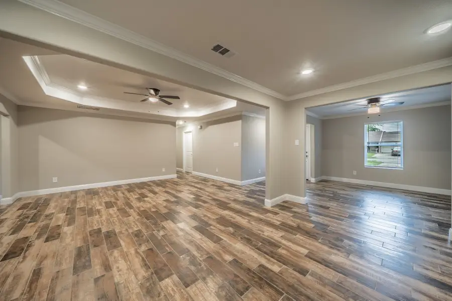 1813 Tompkins Drive, Grand Prairie, TX 75051 - #2