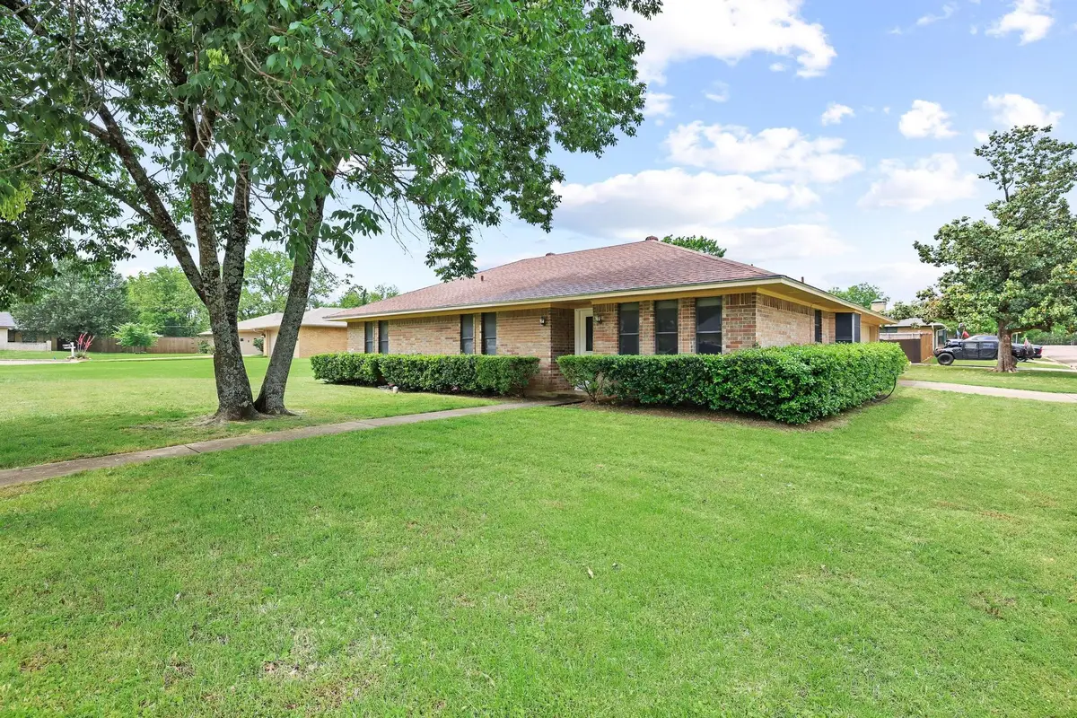 2601 Arapaho Cove, Denison, TX 75020 - #1