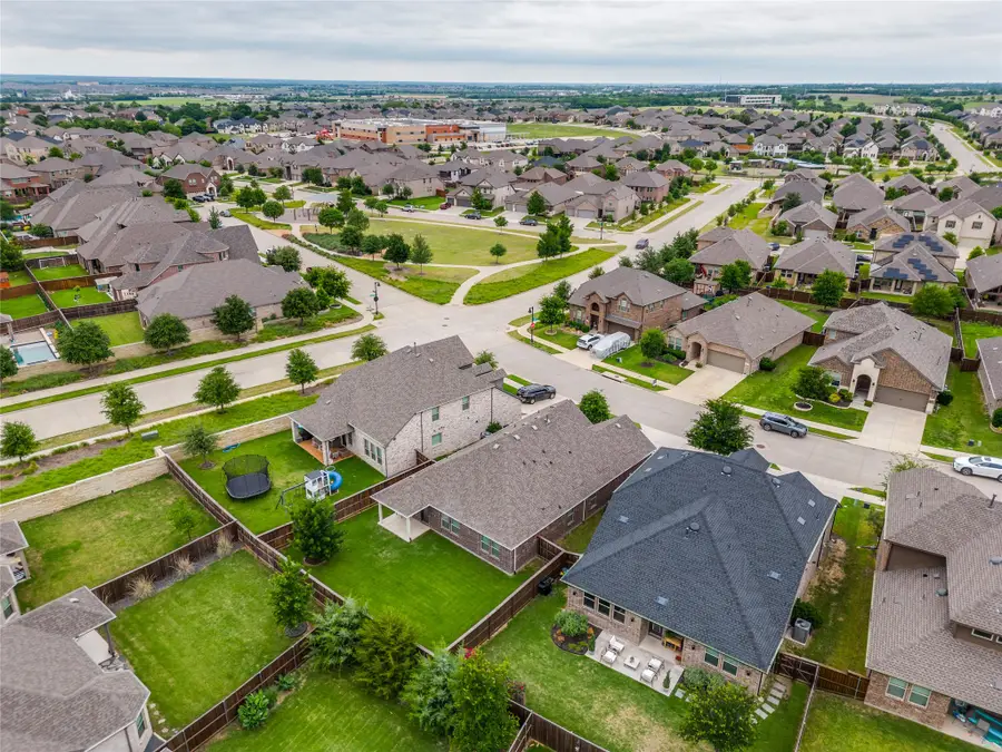 925 Royal Lane, Celina, TX 75009 - #2