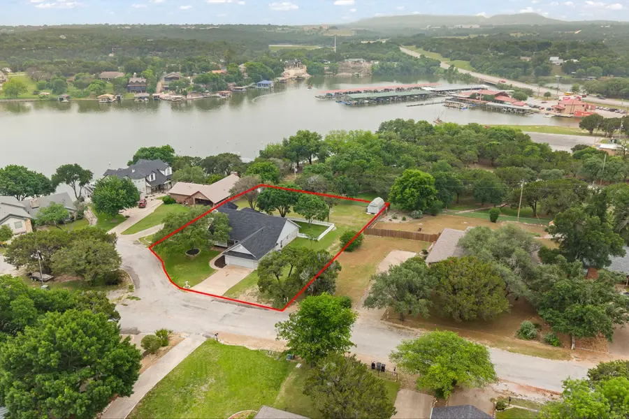 639 S Rough Creek Court, Granbury, TX 76048 - #2