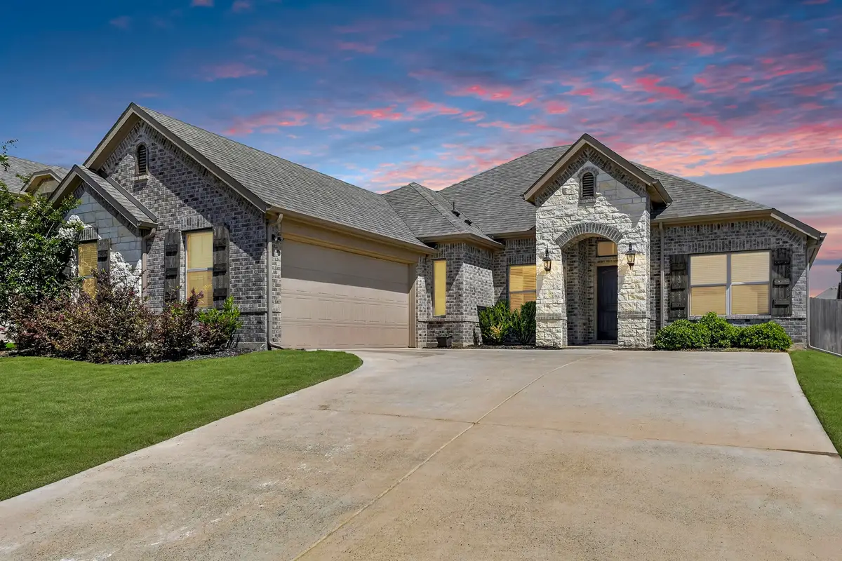 136 Gleeson Drive, Red Oak, TX 75154 - #1
