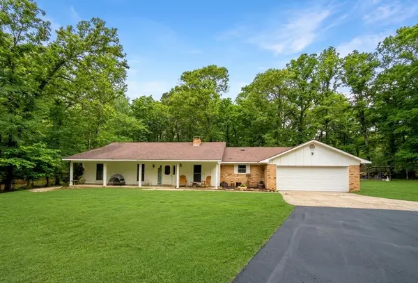 4312 Circle Square Drive, Mooringsport, LA 71060
