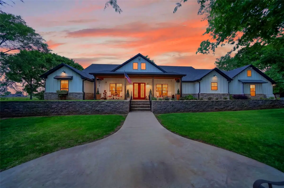 805 County Road 3802, Bullard, TX 75757 - #1