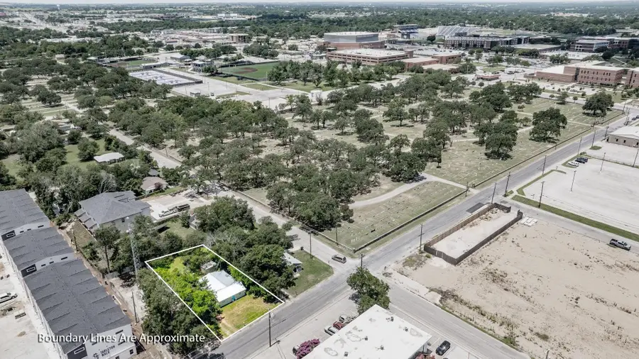 420 S Lillian Street, Stephenville, TX 76401 - #3