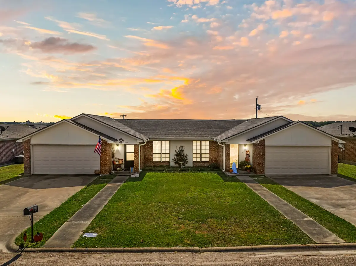 412 / 414 Bond Street, Hillsboro, TX 76645 - #1
