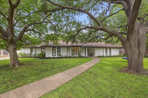 5124 Sealands Lane, Fort Worth, TX 76116