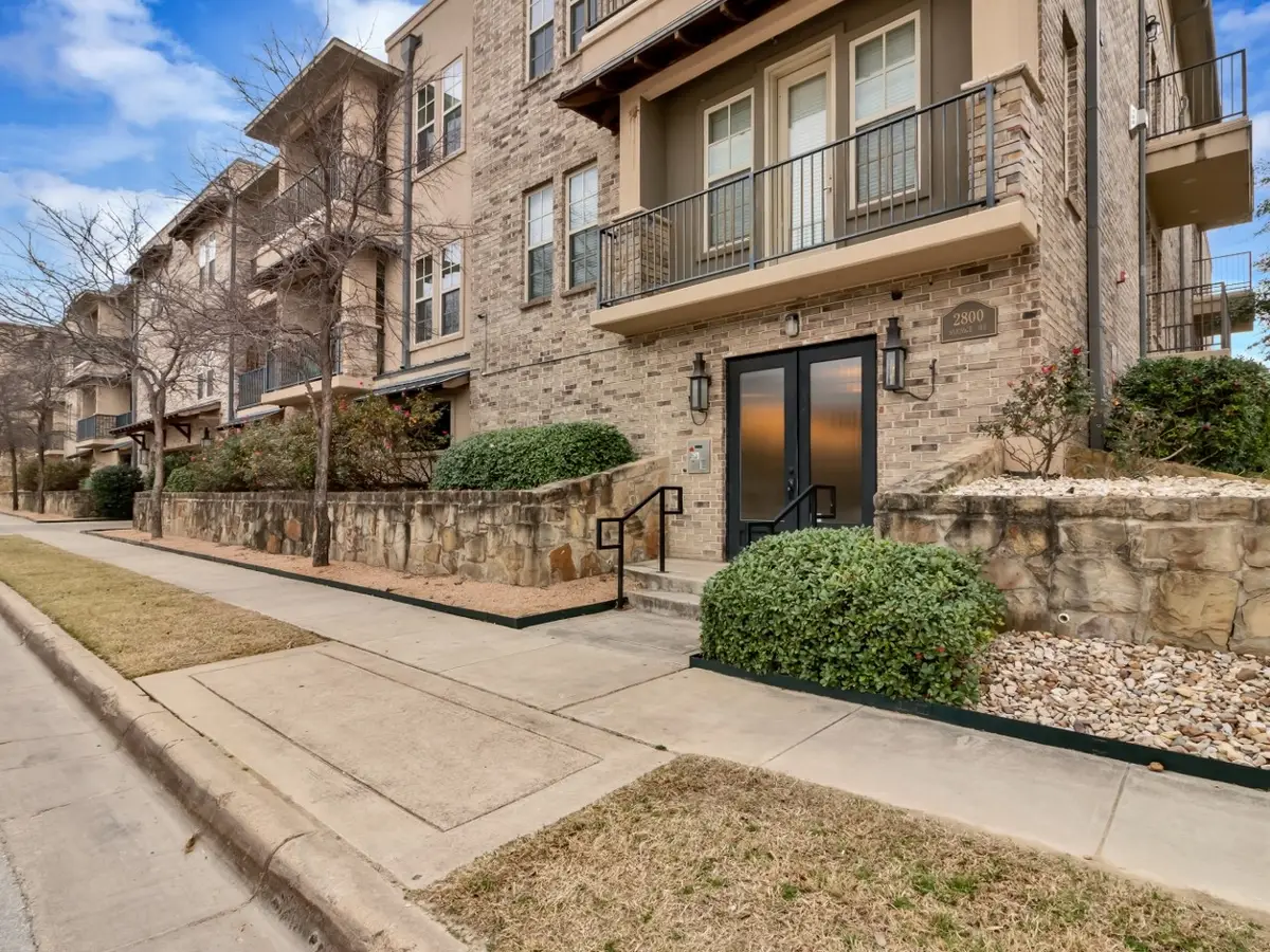 2800 Sandage Avenue #206, Fort Worth, TX 76109 - #1
