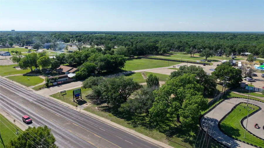 600 E Cedar Creek Parkway, Seven Points, TX 75143 - #3