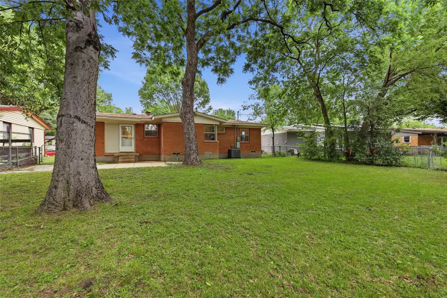 9861 San Lea Drive, Dallas, TX 75228 - #2