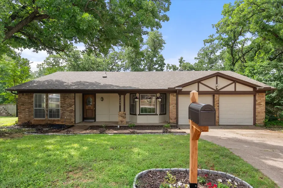 7636 Blue Carriage Lane, Fort Worth, TX 76120 - #2