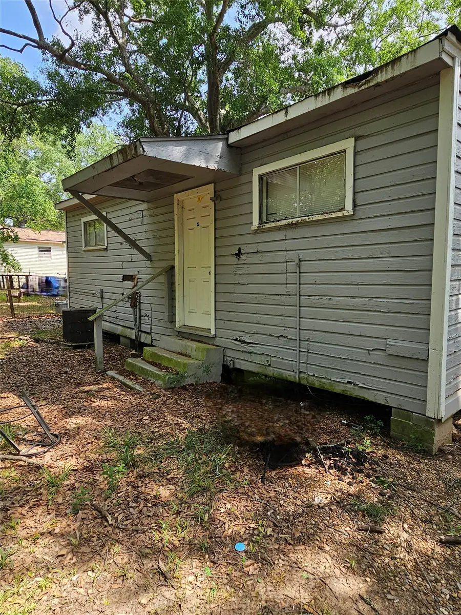 437 W 75th Street, Shreveport, LA 71106 - #3