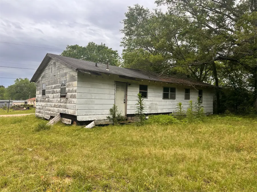 105 Caddo, Naples, TX 75568 - #2