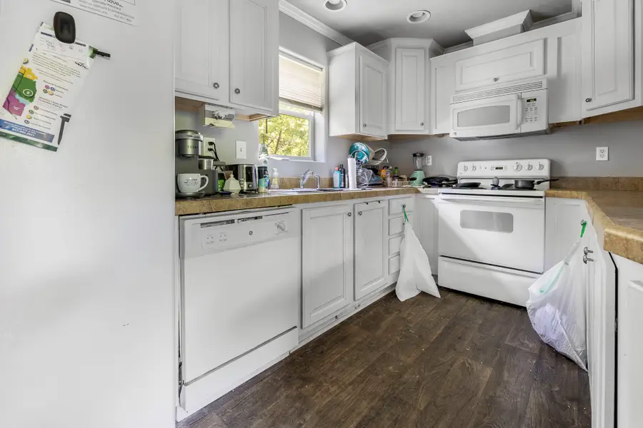 120 Huling Drive, Azle, TX 76020 - #3