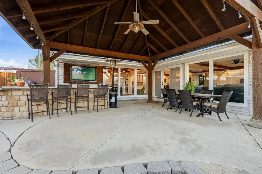 6 Horseshoe Drive, Highland Village, TX 75077 - #3