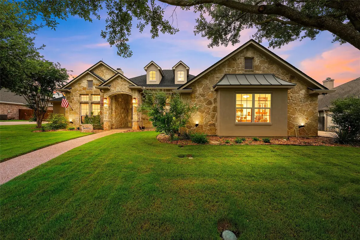 108 Painted Horse Trail, Waco, TX 76712 - #1