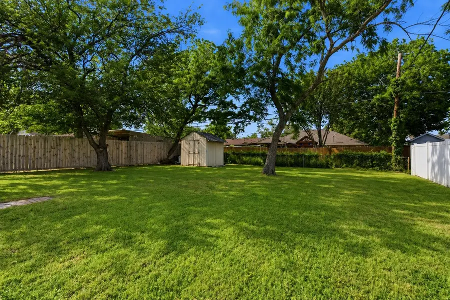 14021 Horseshoe Trail, Balch Springs, TX 75180 - #2