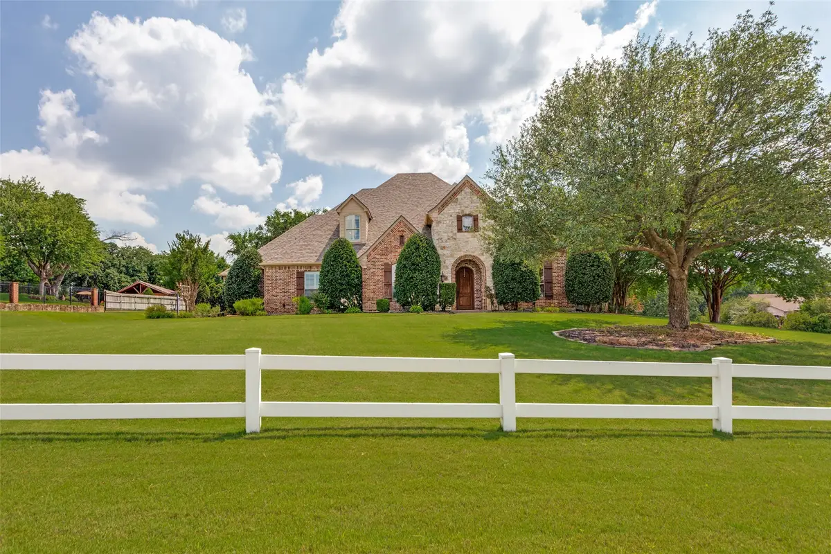 145 Country Vista Circle, Burleson, TX 76028 - #1