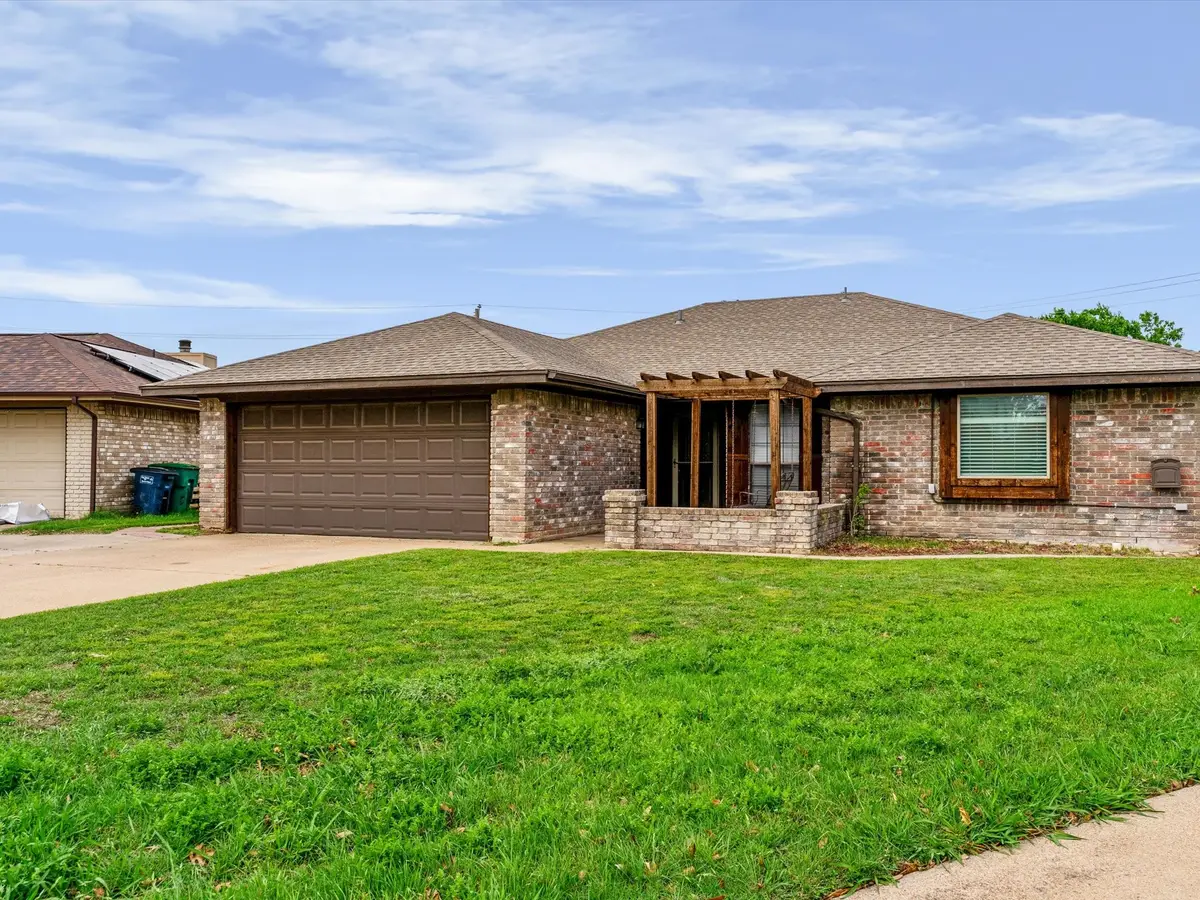 2600 S Meadow Drive, Fort Worth, TX 76133 - #1