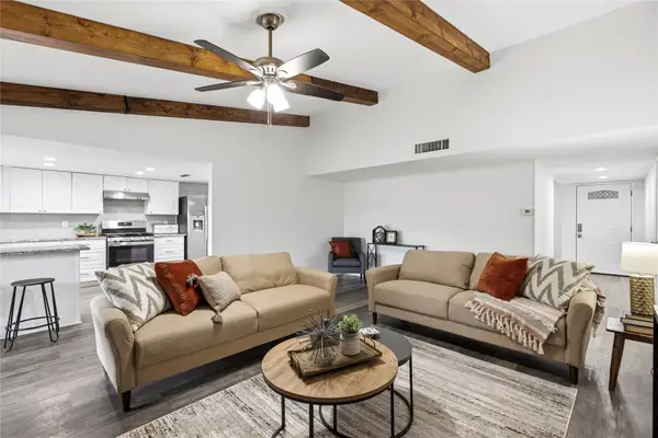 2814 Lindbergh Drive, Dallas, TX 75228