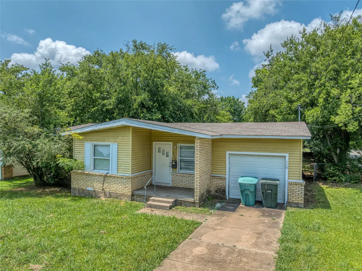 2120 N Hickory Street, Sherman, TX 75092 - #1