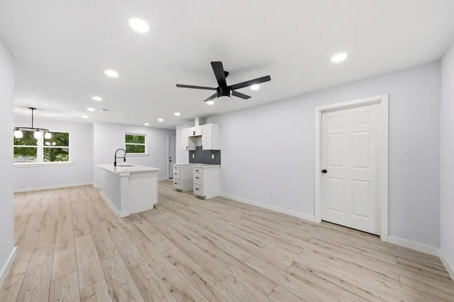 3842 Soft Wind Drive, Dallas, TX 75241 - #2