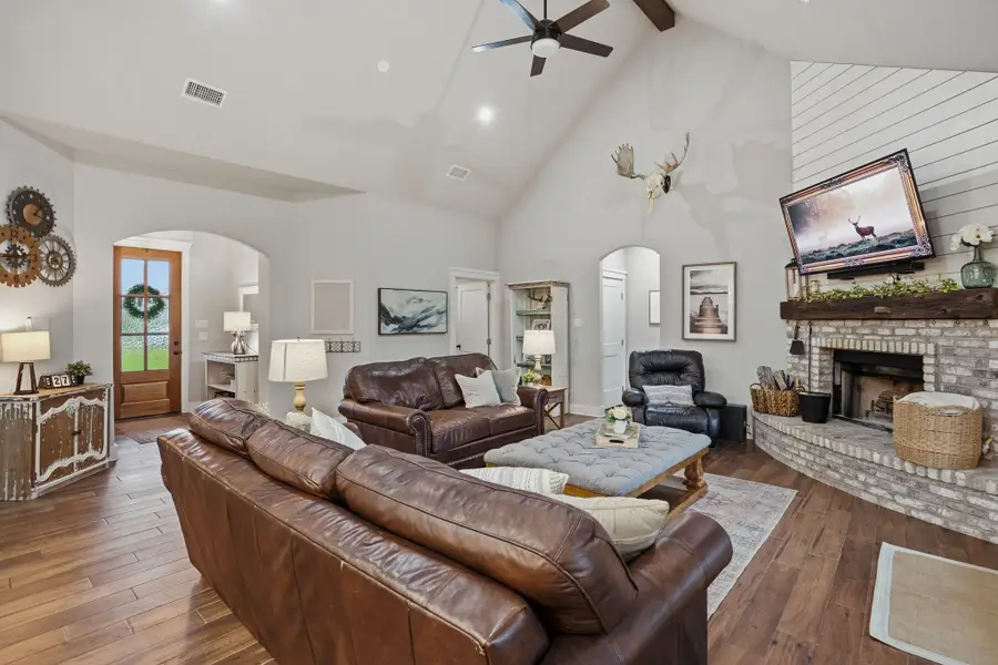 10210 Finch Road, Sanger, TX 76266 - #3