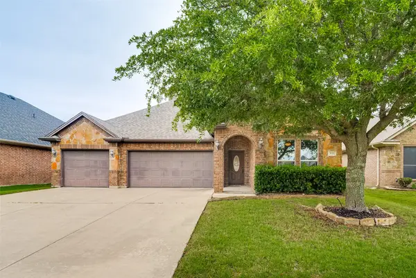 308 Pecos Drive, Burleson, TX 76028