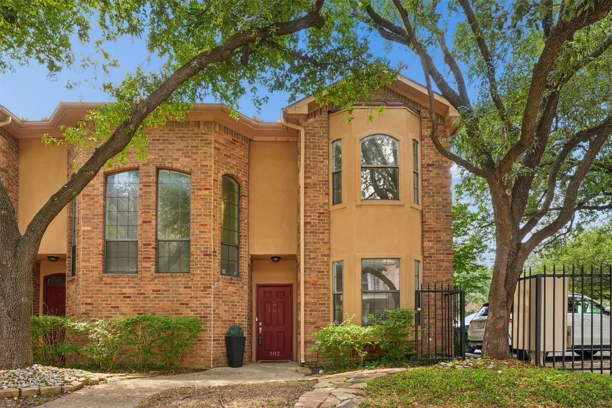 4307 Gilbert Avenue #302, Dallas, TX 75219 - #1