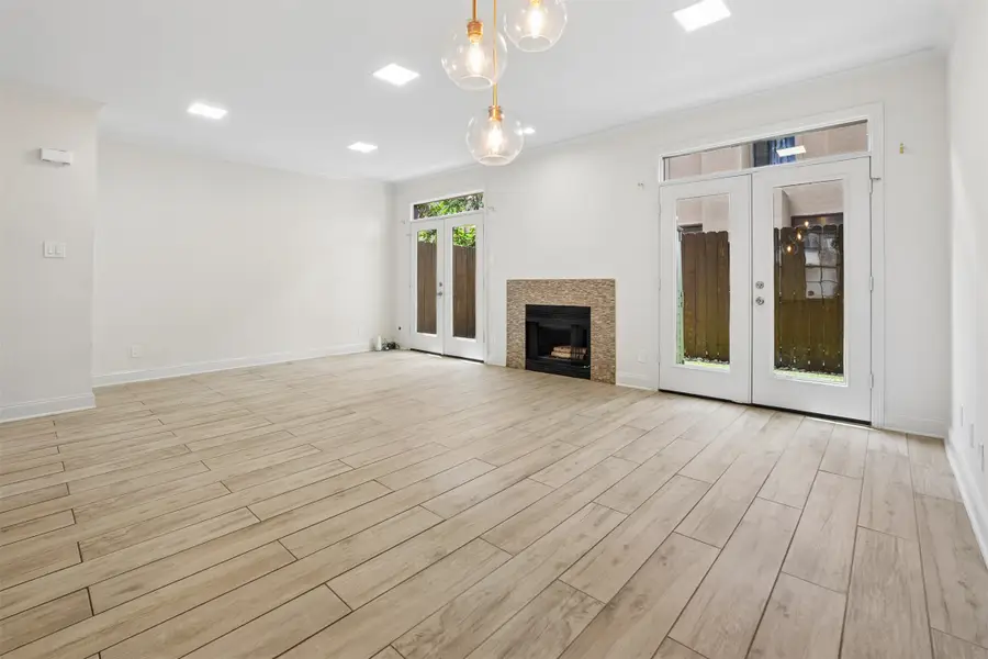 4307 Gilbert Avenue #302, Dallas, TX 75219 - #2