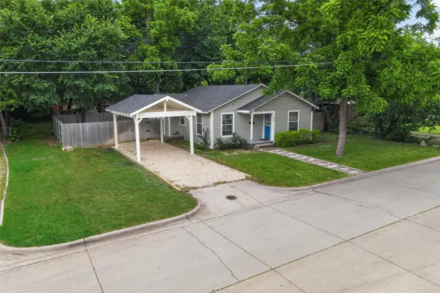 509 W Erwin Avenue, McKinney, TX 75069 - #2