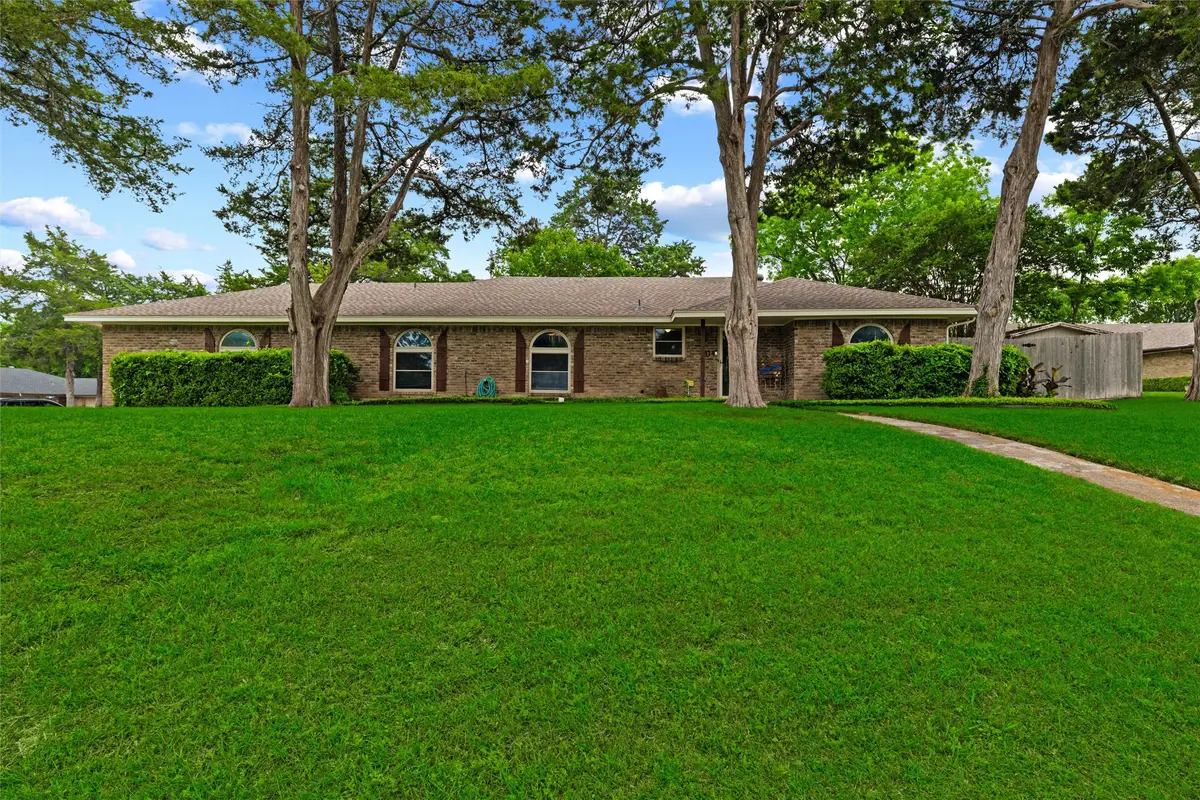 414 Ridgewood Drive, Desoto, TX 75115 - #1