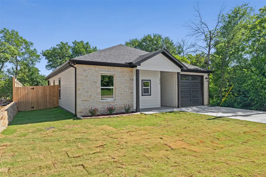 4018 Montana Trail, Granbury, TX 76048 - #2