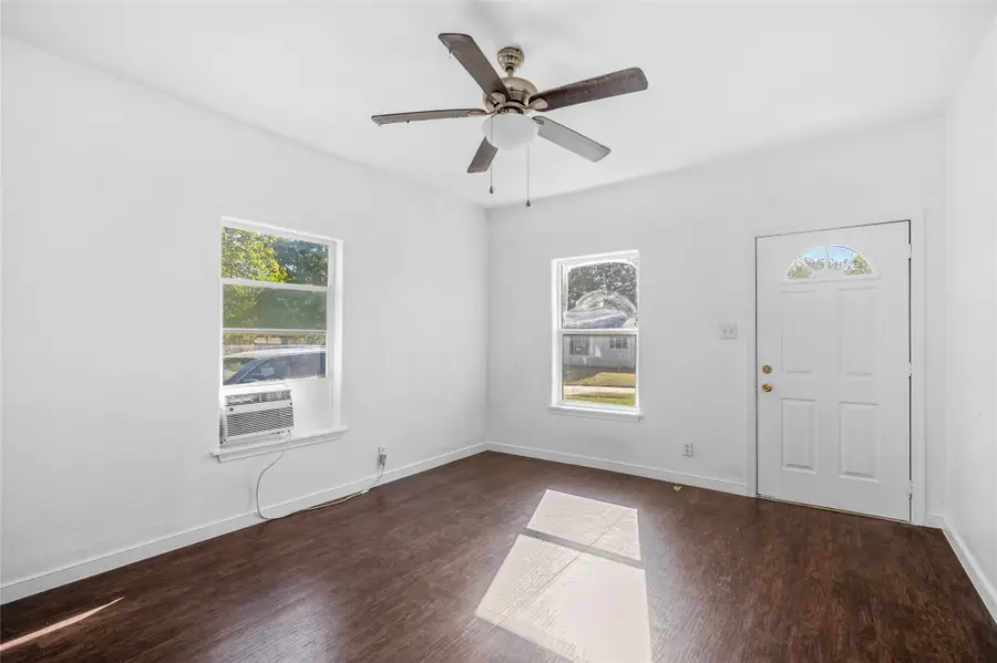 1417 E Chaffin Street, Sherman, TX 75090 - #2