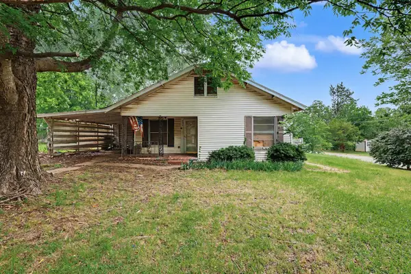 531 E Day Street, Denison, TX 75021