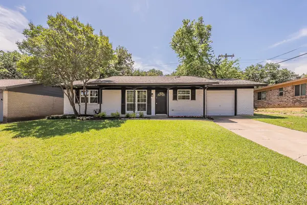 6 Honor Oak Lane, Bedford, TX 76022