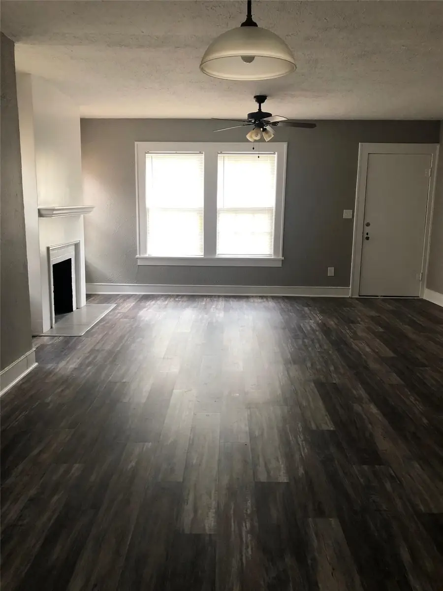 3148 Rogers Avenue, Fort Worth, TX 76109 - #3