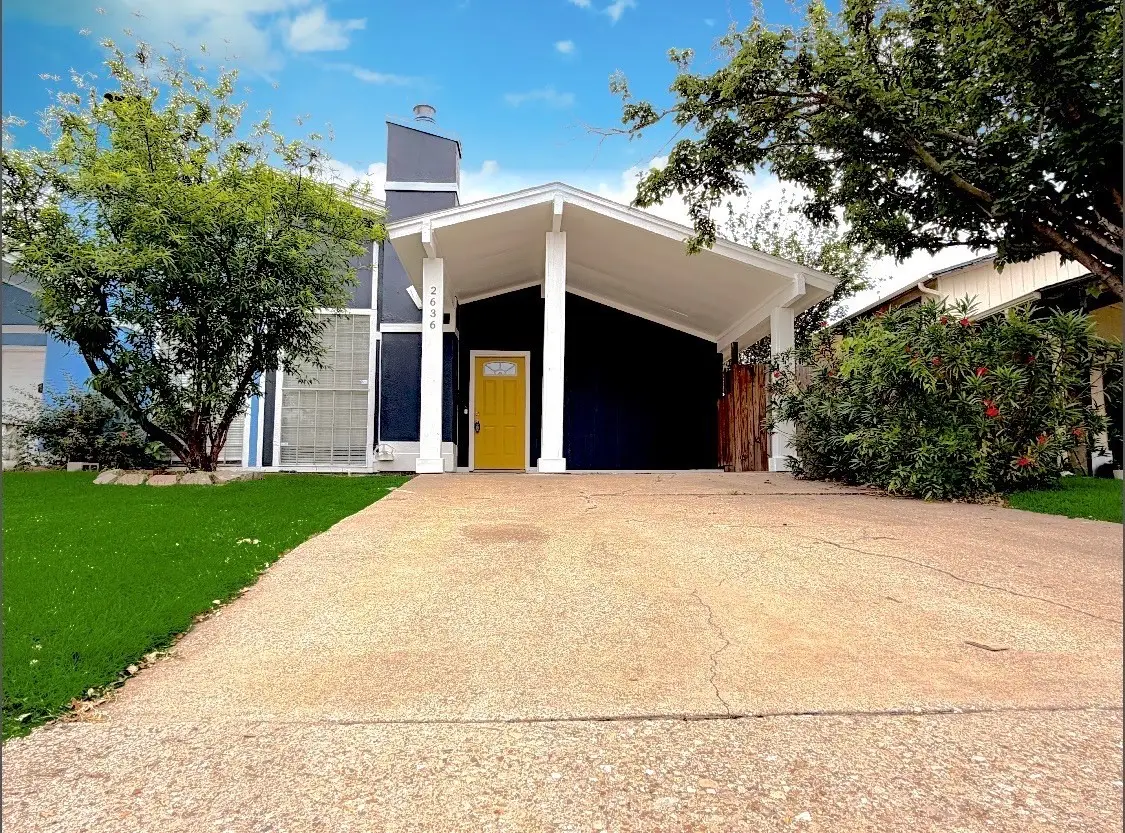2636 Nina Circle, Grand Prairie, TX 75052 - #1