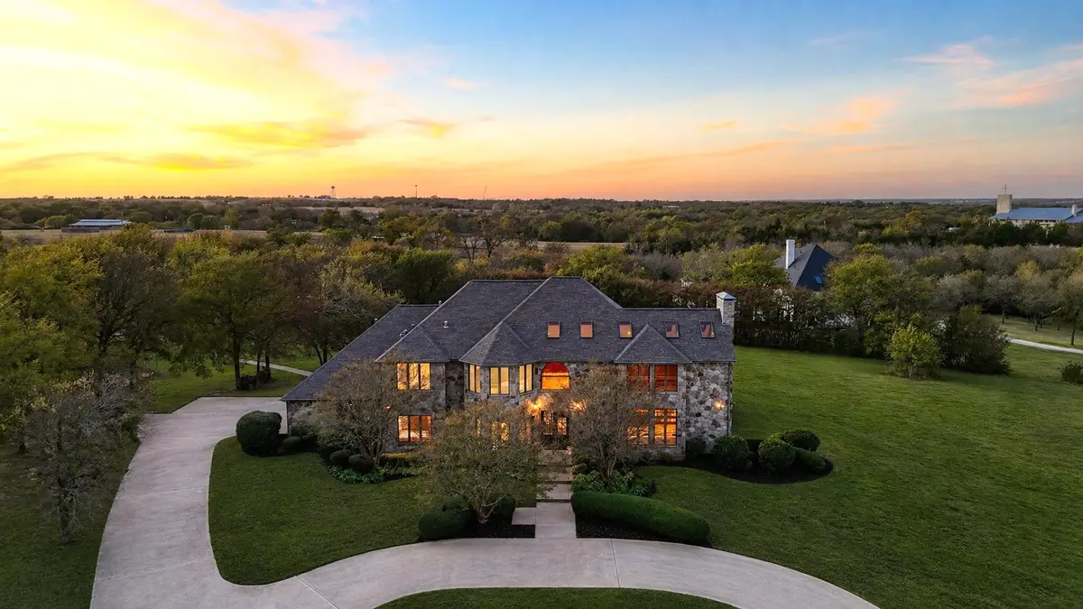362 Woodland Hills Drive, Sherman, TX 75092 - #1